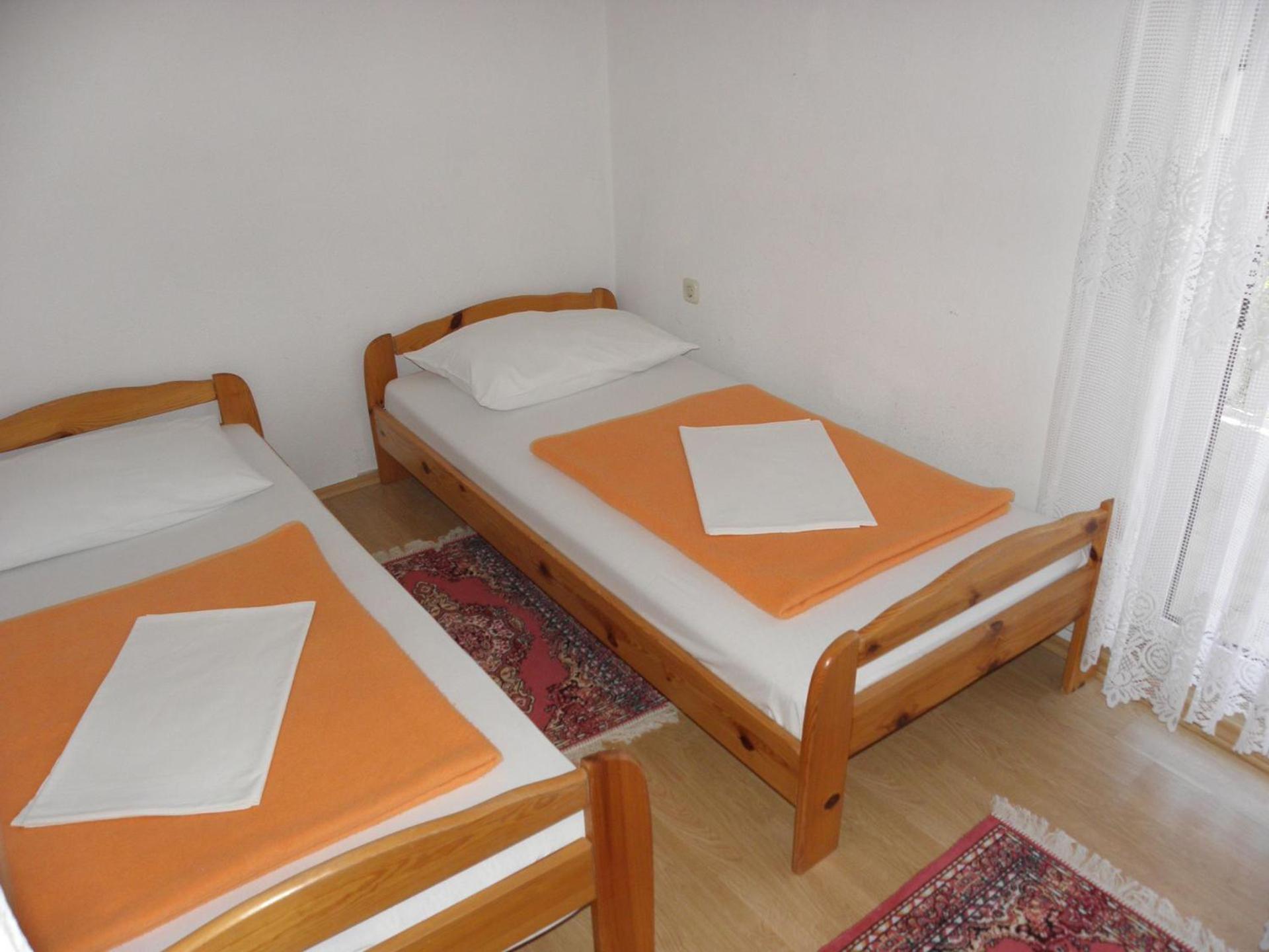 Apartments Zvone - 100 M From Sea Bibinje Buitenkant foto