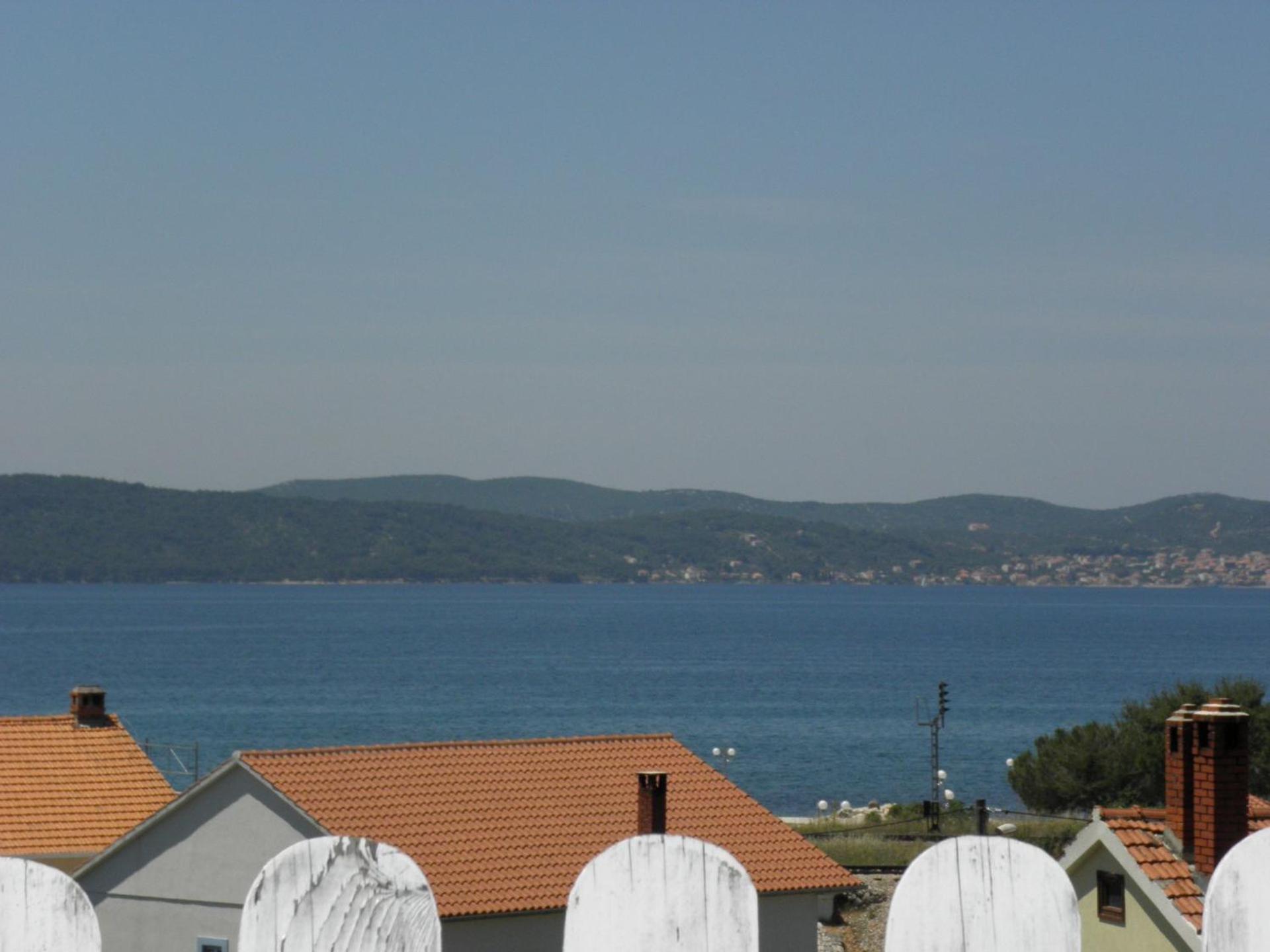 Apartments Zvone - 100 M From Sea Bibinje Buitenkant foto