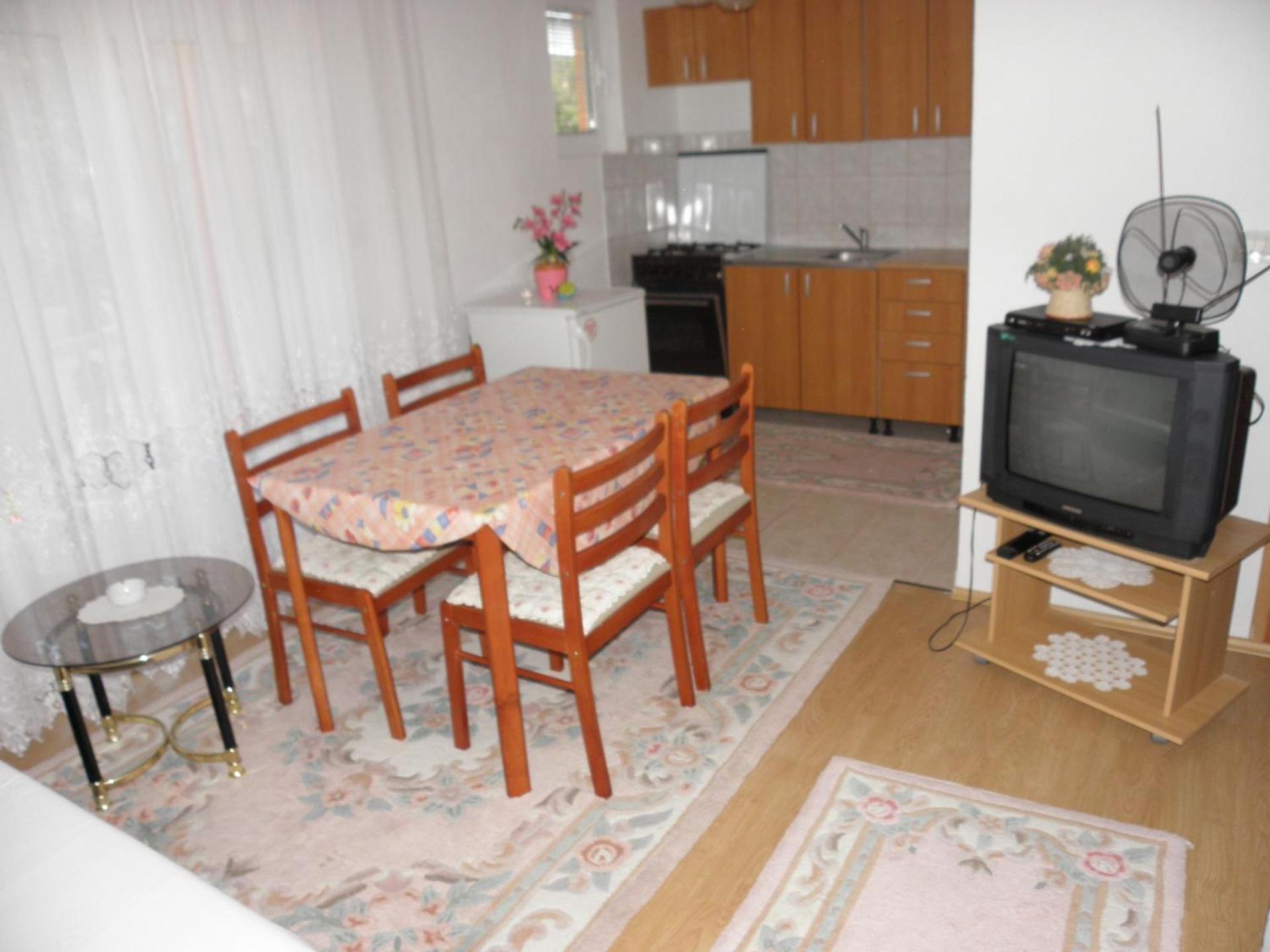 Apartments Zvone - 100 M From Sea Bibinje Buitenkant foto